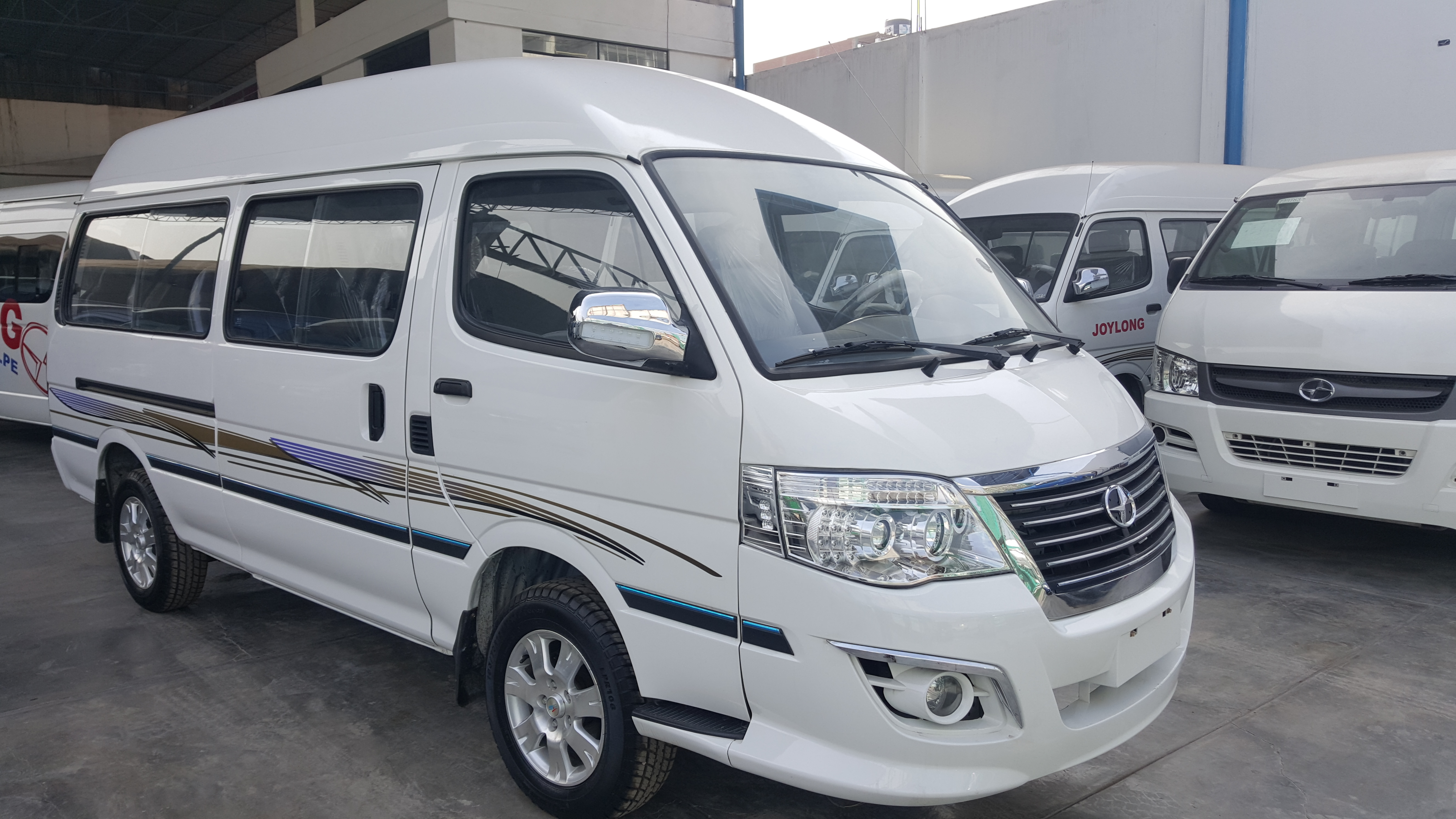 Joylong Clasica HKL6520 Combi Minibuses 16 asientos Motor ISUZU